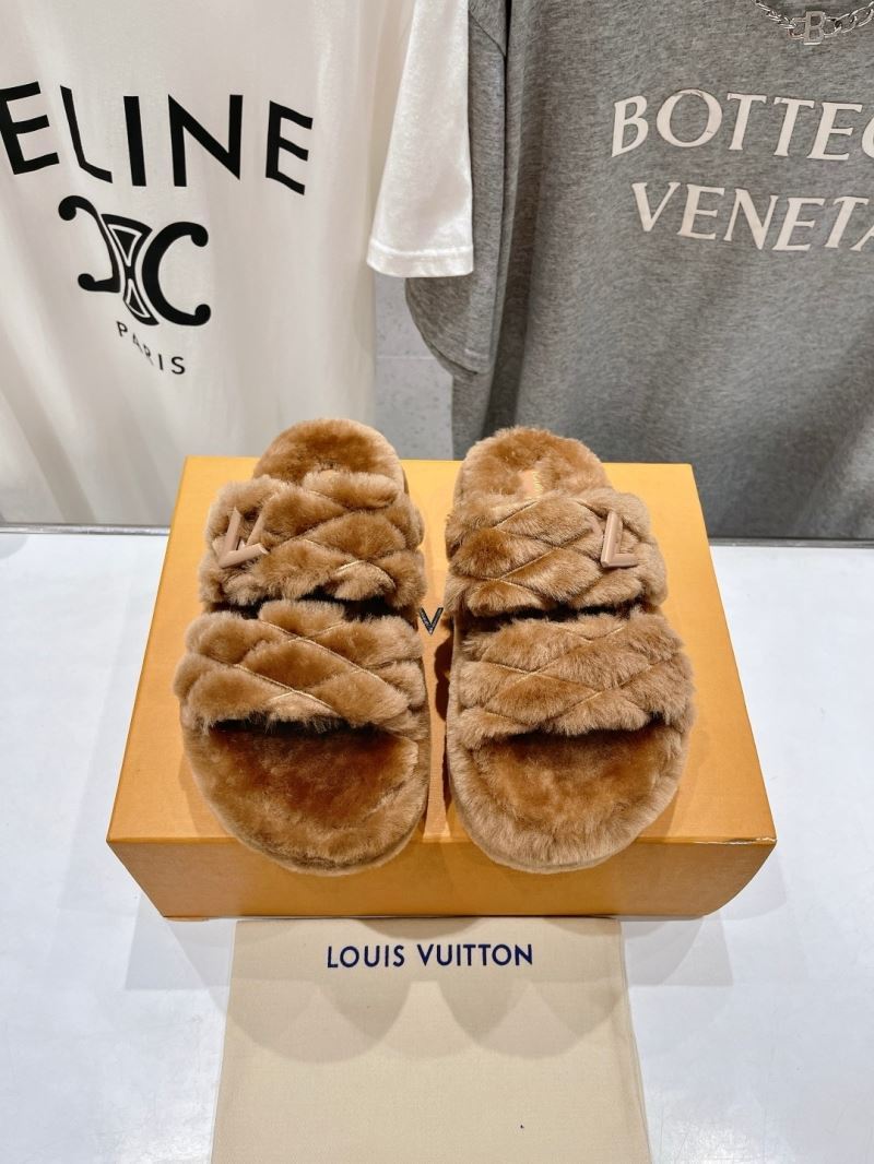 Louis Vuitton Slippers